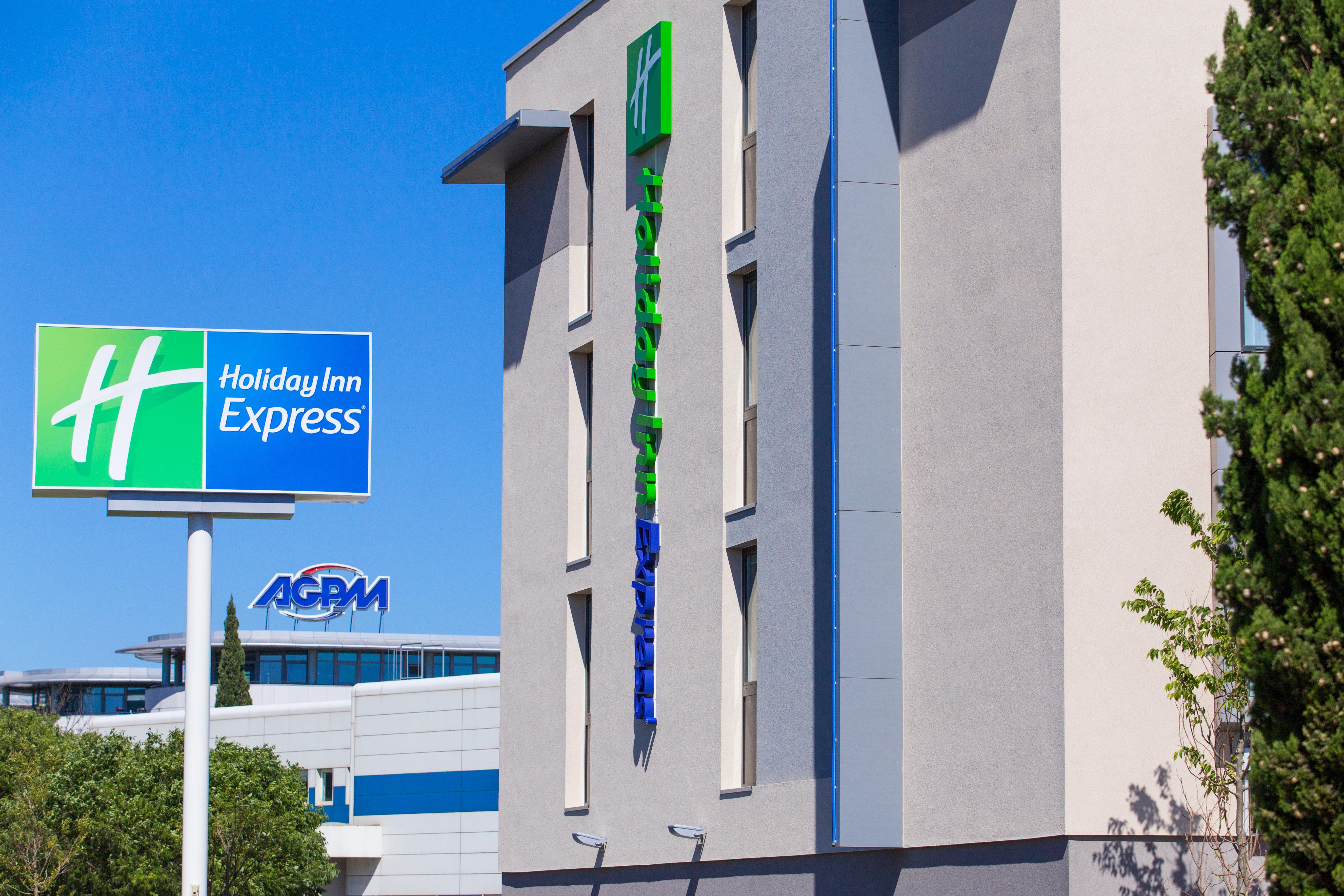 Holiday Inn Express Toulon - Est, An Ihg Hotel Exterior foto